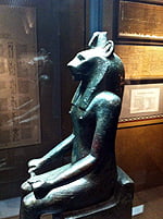 Статуя Махеса